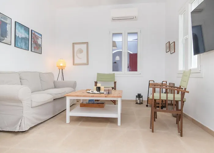 Blue View House 2 - Ysternia Bay - 2br Seafront