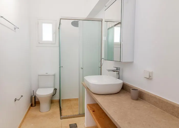 Blue View House 2 - Ysternia Bay - 2br Seafront